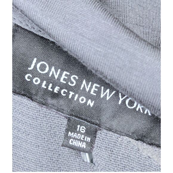 Jones NY Beaded Sleeveless Blouse - Picture 5 of 7